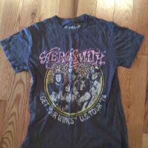 Target Aerosmith Graphic Tee Size XS